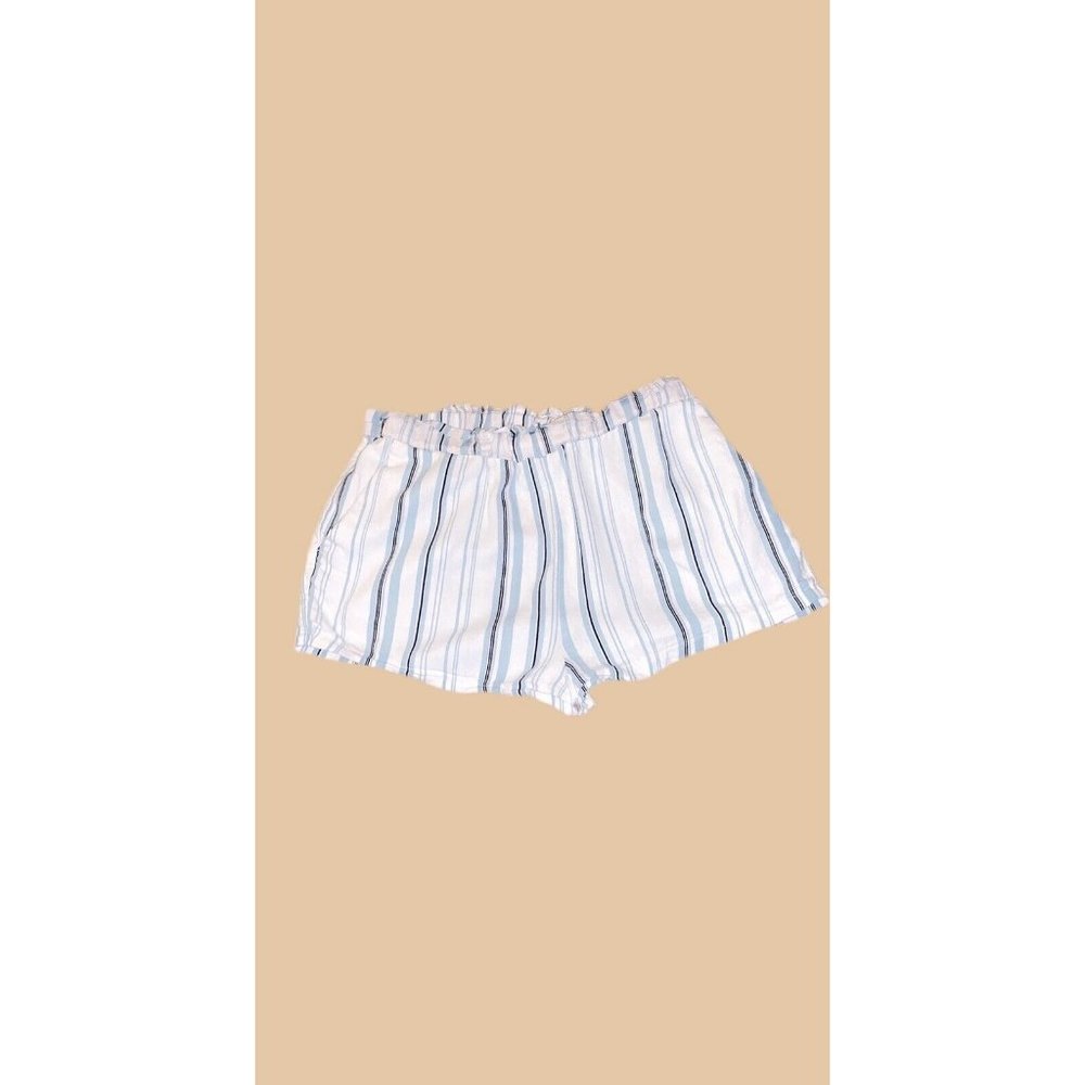 just be. Women's Shorts size M With Stripes